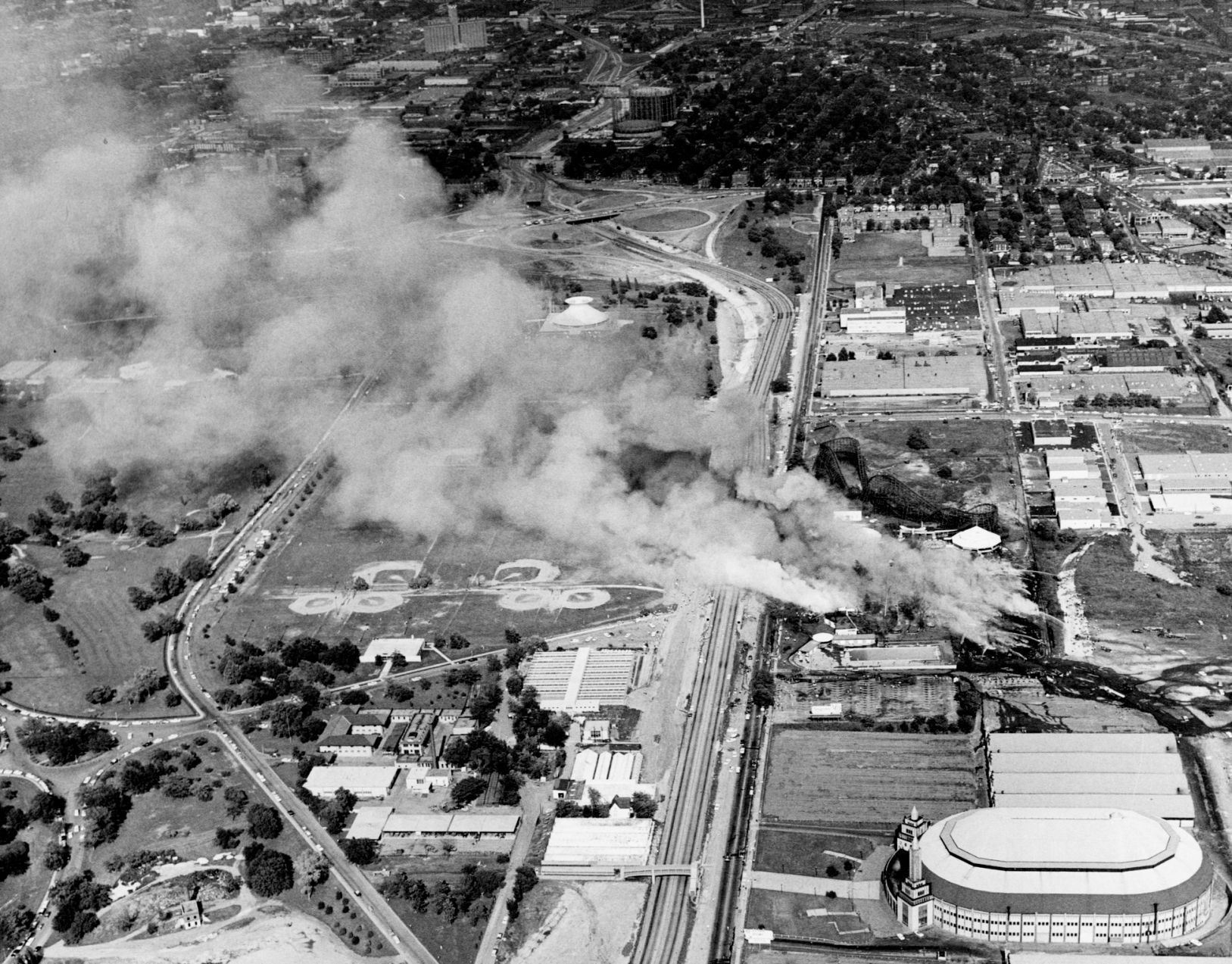 Fire at Forest Park Highlands, 1963